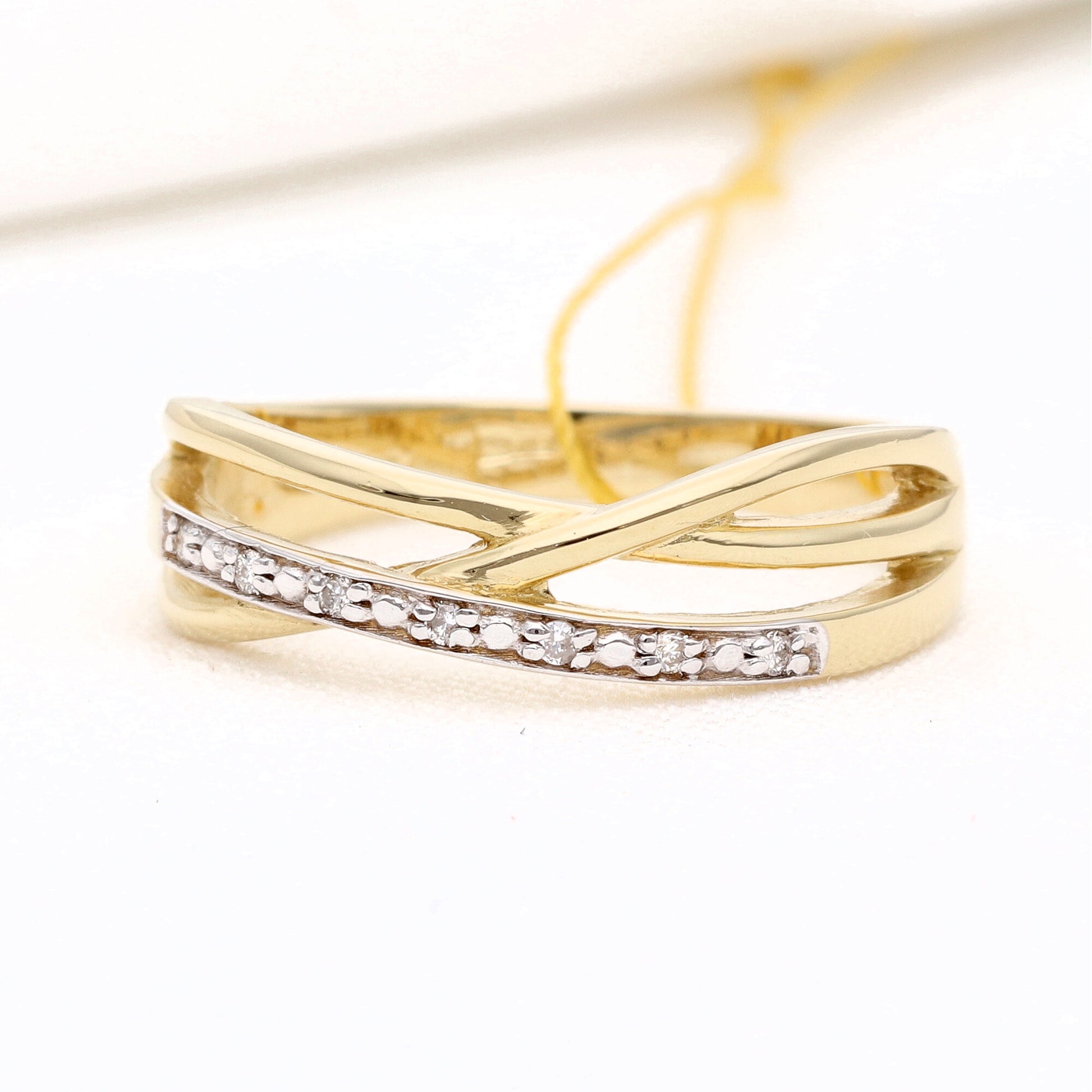 Žiedas su deimantais 0.04ct. Kolje