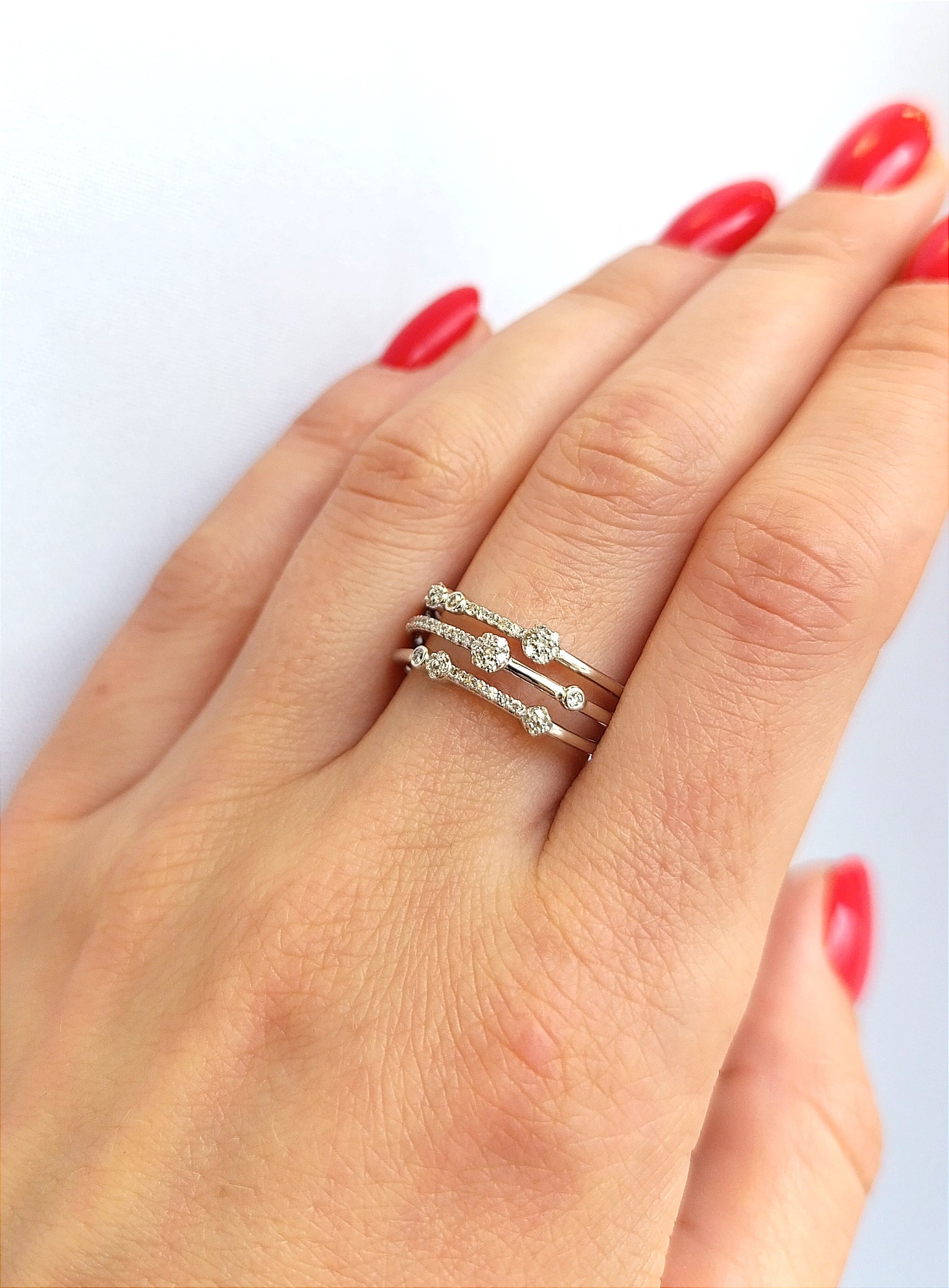Žiedas su deimantais 0.22ct. Kolje