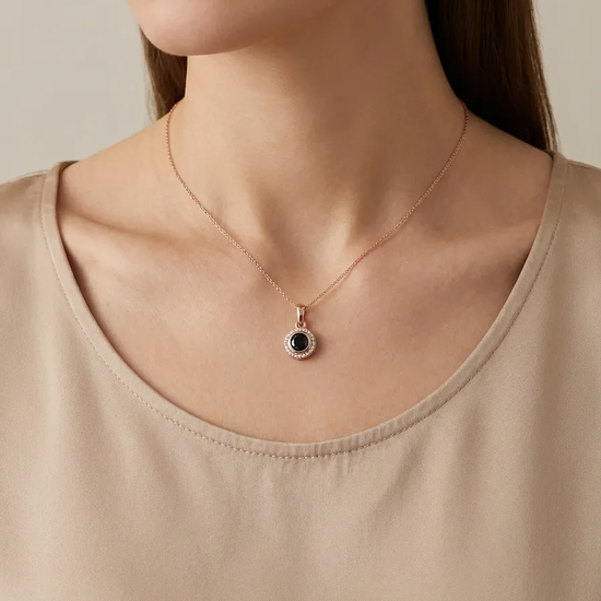 tamsus cirkonis 585 prabos aukso pakabuke