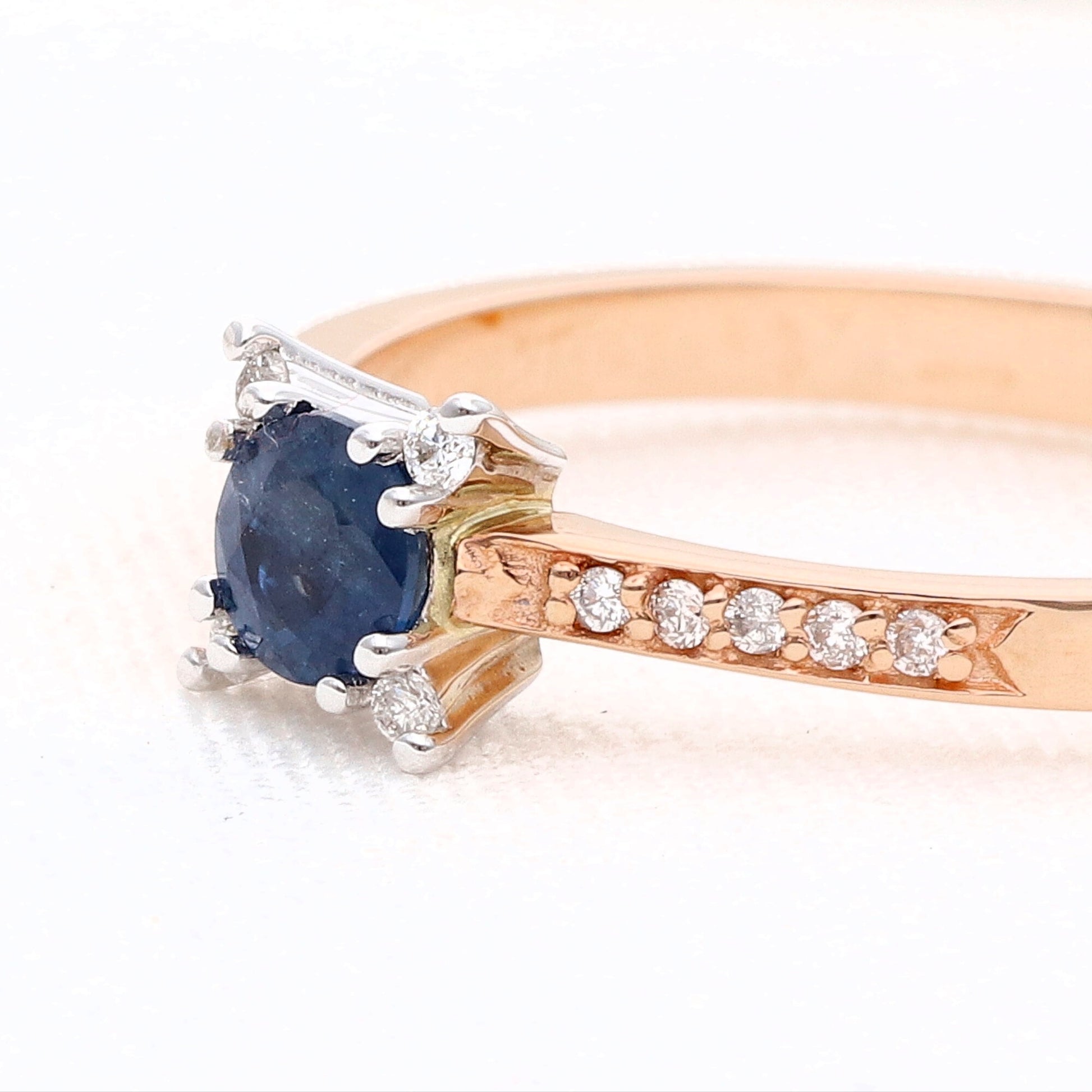 Žiedas su deimantais 0.07ct. Kolje