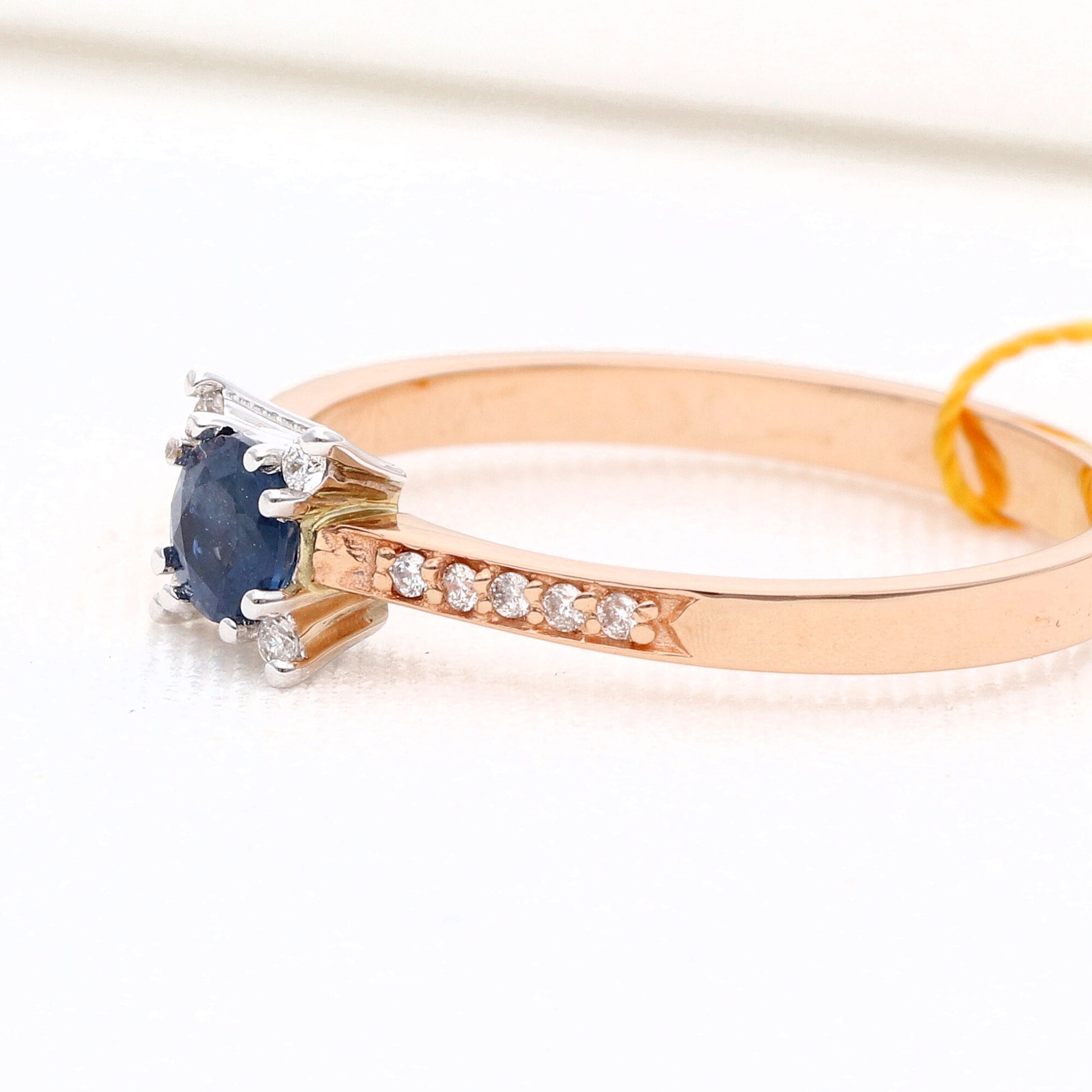 Žiedas su deimantais 0.07ct. Kolje