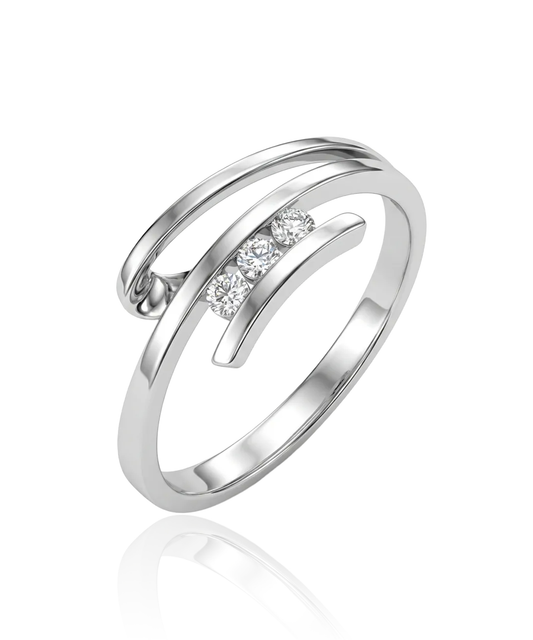 Auksinis žiedas su trimis cirkoniais 585 prabos