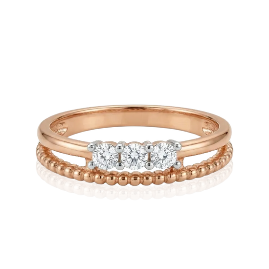 Auksinis žiedas su trimis akmenimis