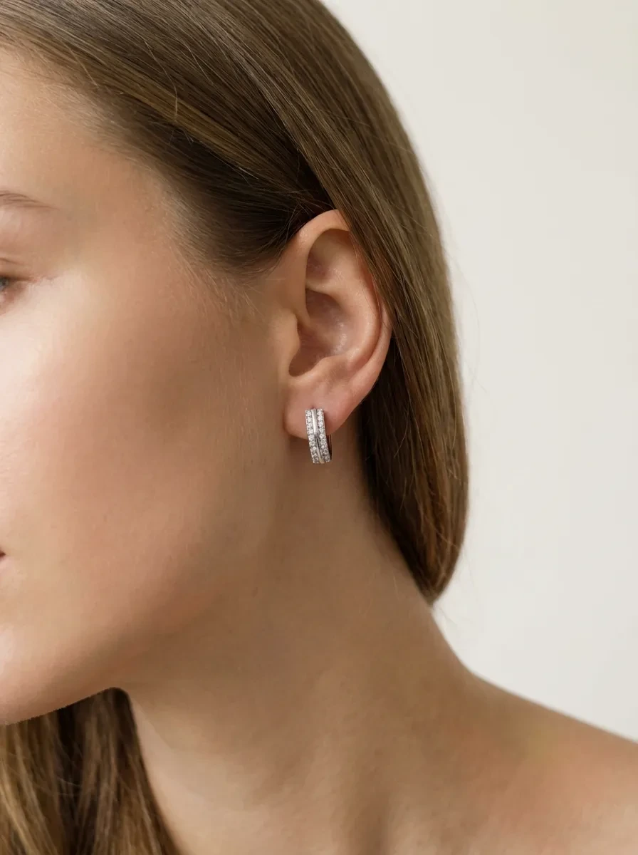 Klasikiniai sidabriniai auskarai su cirkoniais