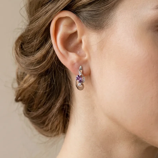 sidabriniai auskarai su purpuriniu cirkoniu