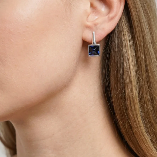 925 sidabro auskarai su kvadratiniu mėlynu cirkoniu
