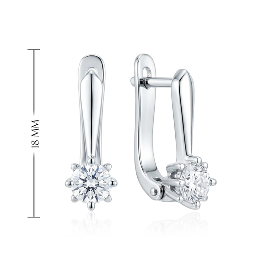 Klasikinio dizaino sidabriniai auskarai su cirkoniu