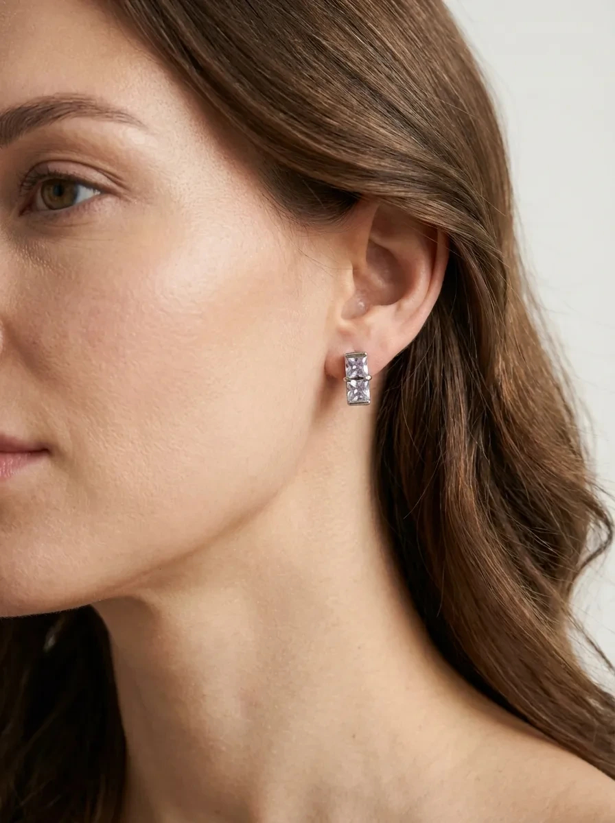 925 sidabro auskarai su stačiakampio formos cirkoniais