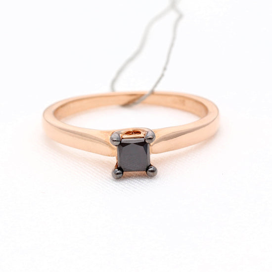 Žiedas su deimantu 0.48ct Kolje