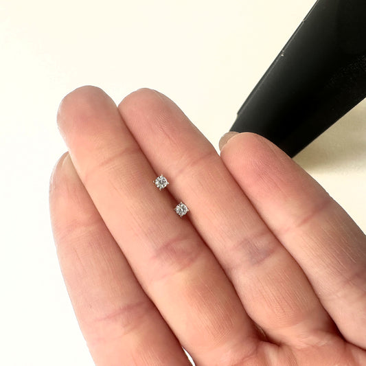 Auskarai su briliantais Kolje