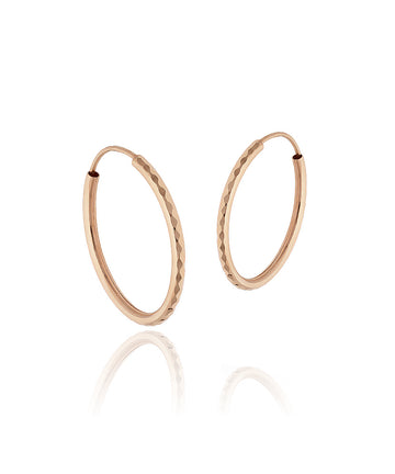 Auksinės rinkutės 26 mm su plaktu paviršiumi