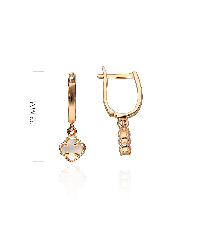 Subtilūs auksiniai auskarai