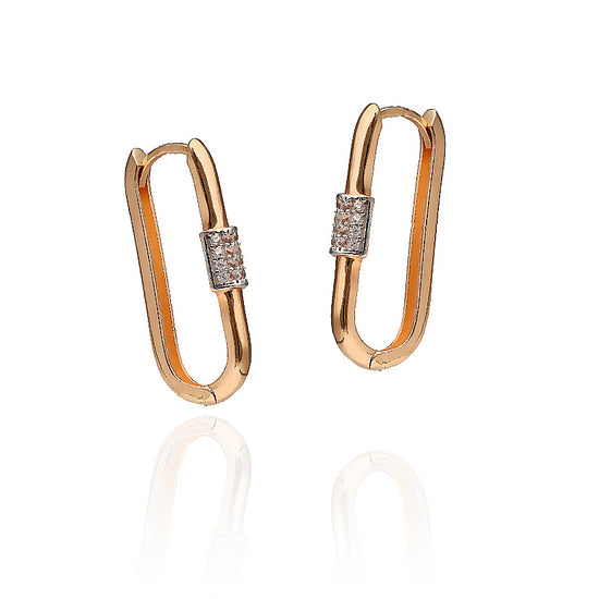 Auksiniai modernūs auskarai