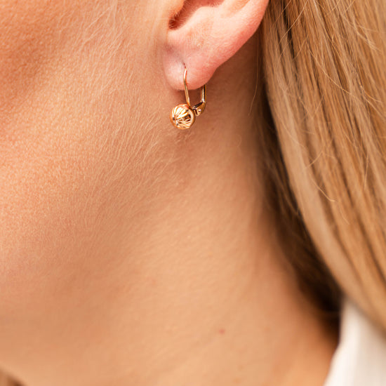 Klasiski zelta burbuļauskari nekad neiziet no modes.