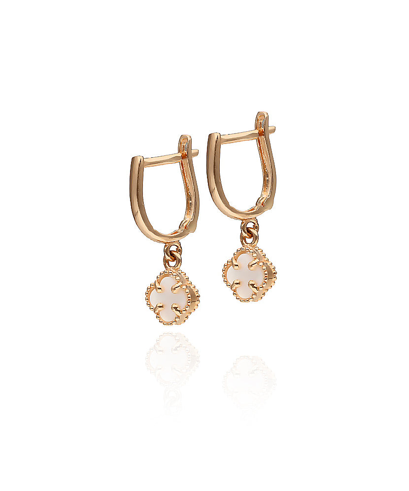 Pakabinami dobiliuko auskarai