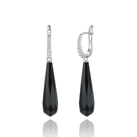 sidabriniai auskarai su juodu akmeniu