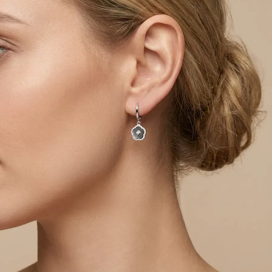 sidabriniai auskarai gelytes