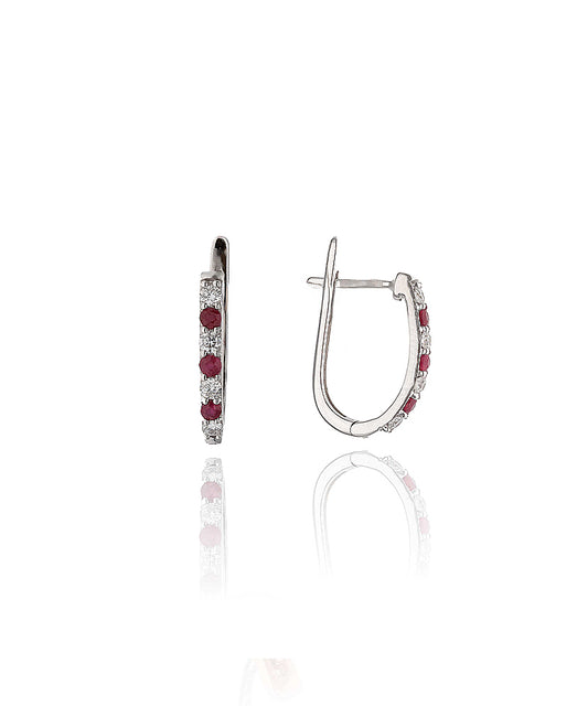 Balto aukso auskarai su rubinais ir briliantais – priekinis vaizdas