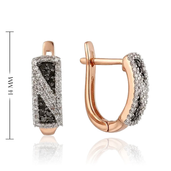 Rožinio aukso auskarai su juodaisiais ir baltaisiais briliantais – priekinis vaizdas