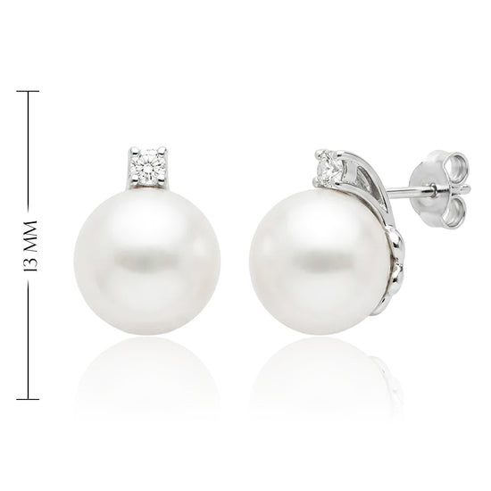 moteriški auskarai su apvaliais perlais ir žėrinčiu akmeniu