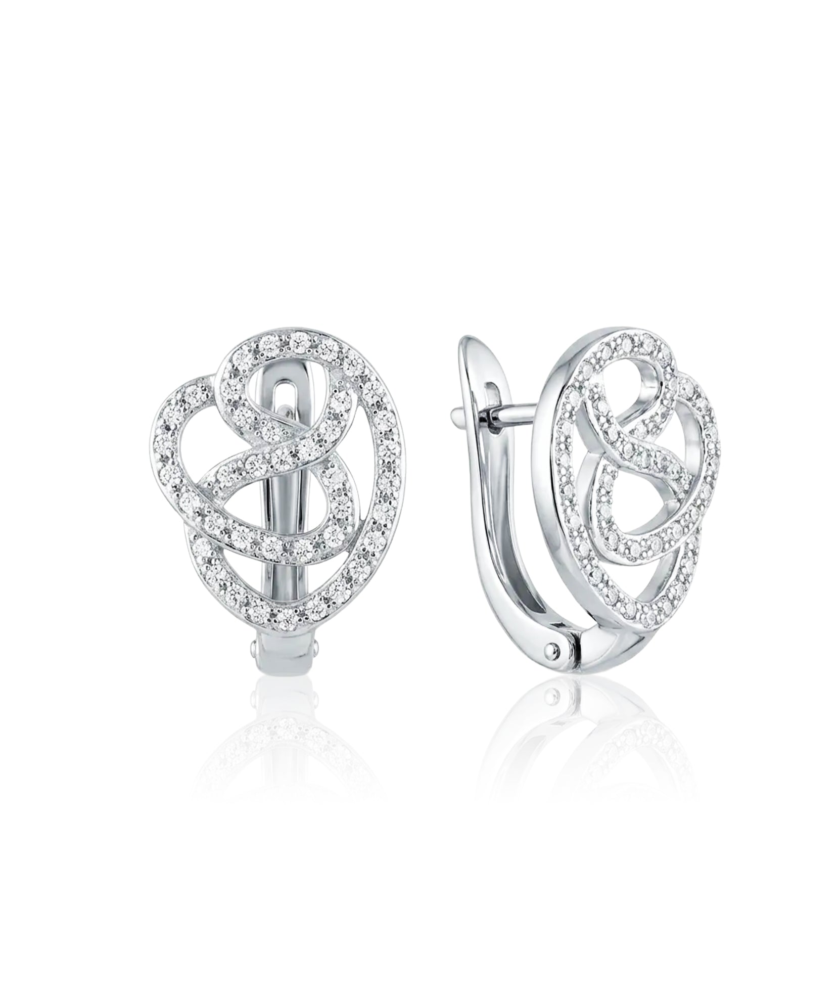 sidabriniai auskarai su persipinančiu dizainu ir cirkoniais