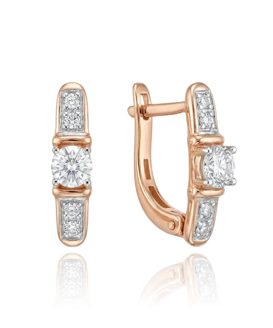 Earrings with diamonds