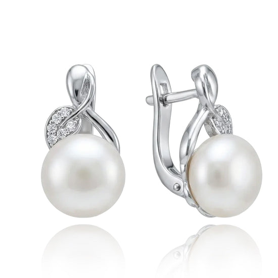 sidabriniai auskarai su perlu