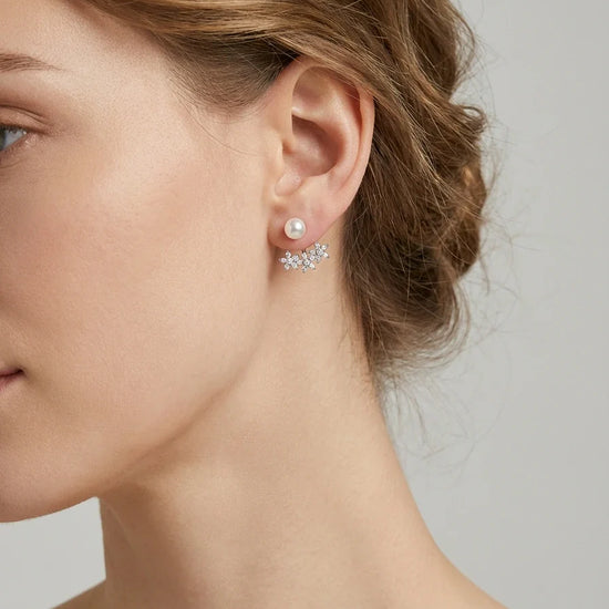 auskarai su perlais ir cirkoniais