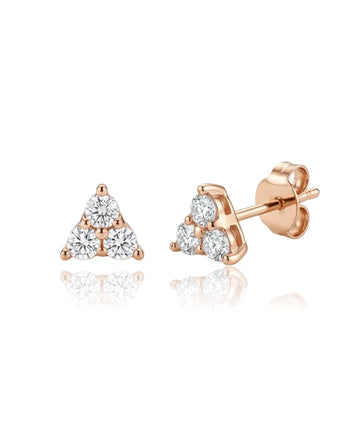 Gold earrings with diamonds