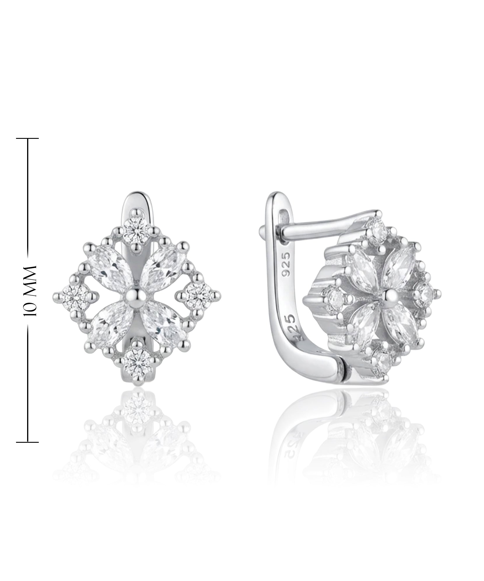 sidabriniai auskarai su gėlės motyvu