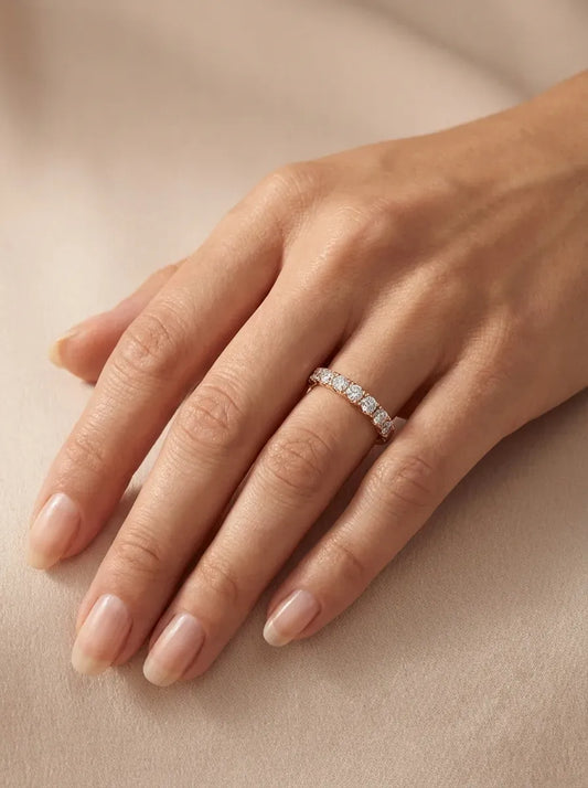 Raudono aukso žiedas su cirkoniais 4,29 g (18,5 dydis)