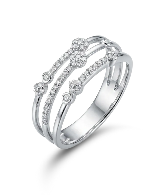 Balto aukso žiedas su 0.22 ct W SI briliantais