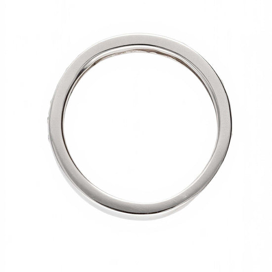 Klasikinio stiliaus baltas aukso žiedas su deimantais