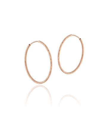 Faktūruoti rožinio aukso lankeliai 30 mm