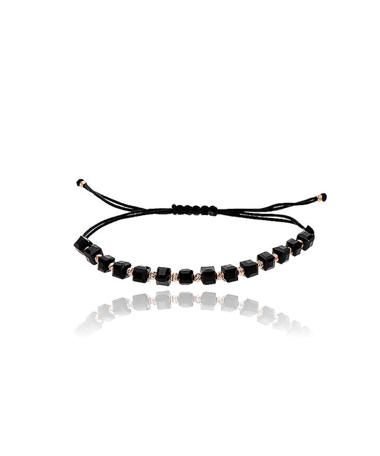 Juoda virvelinė apyrankė su kubo karoliukais ir 585 prabos auksu