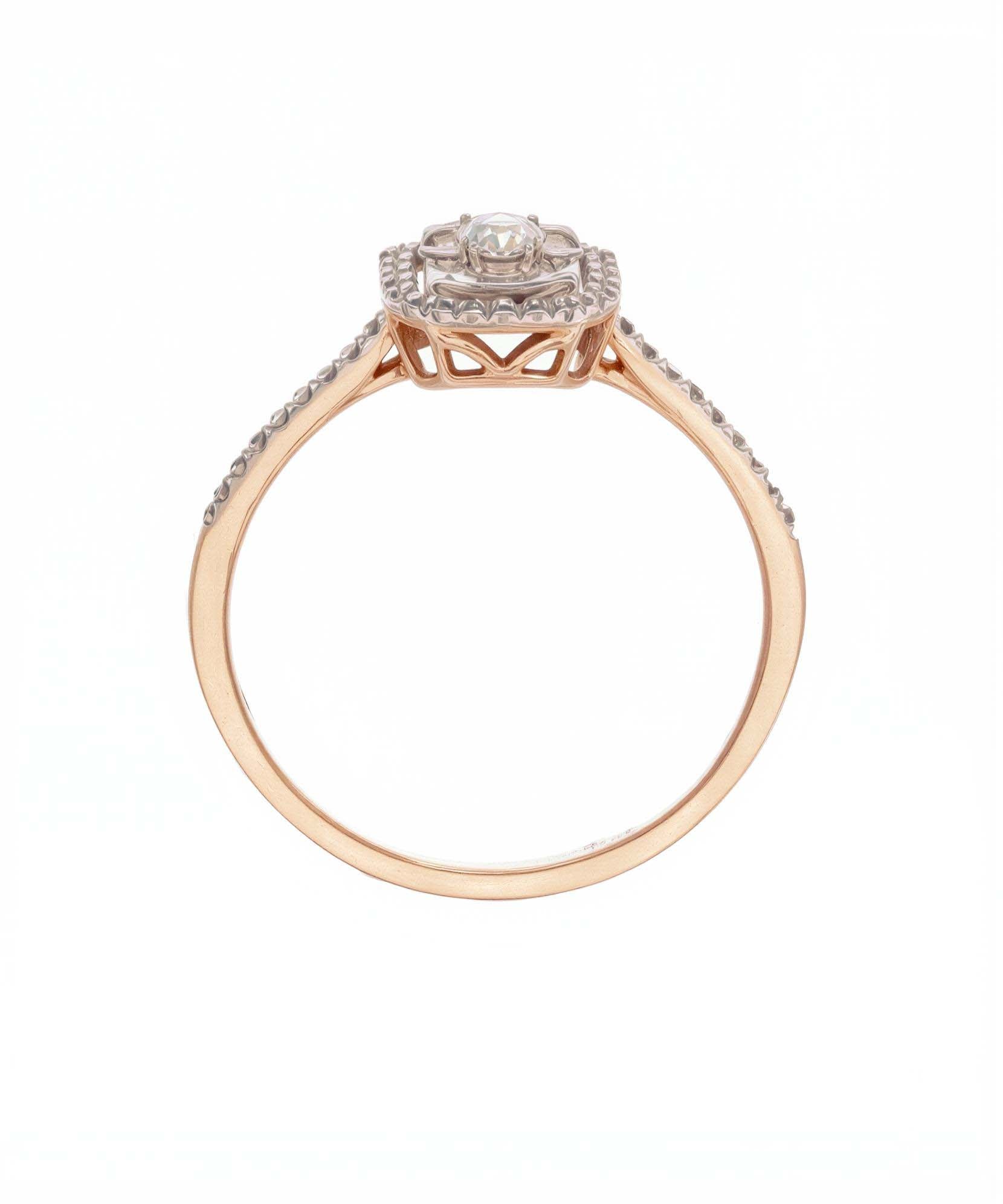 Kvadrato formos centrinis deimantas rožiniame aukse