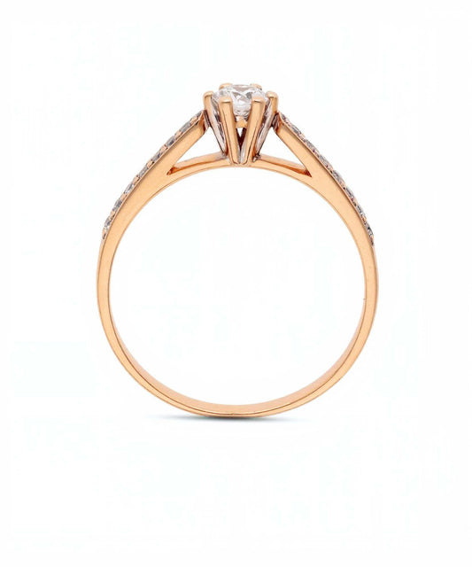 Sužadėtuvių žiedas su elegantišku briliantu centre