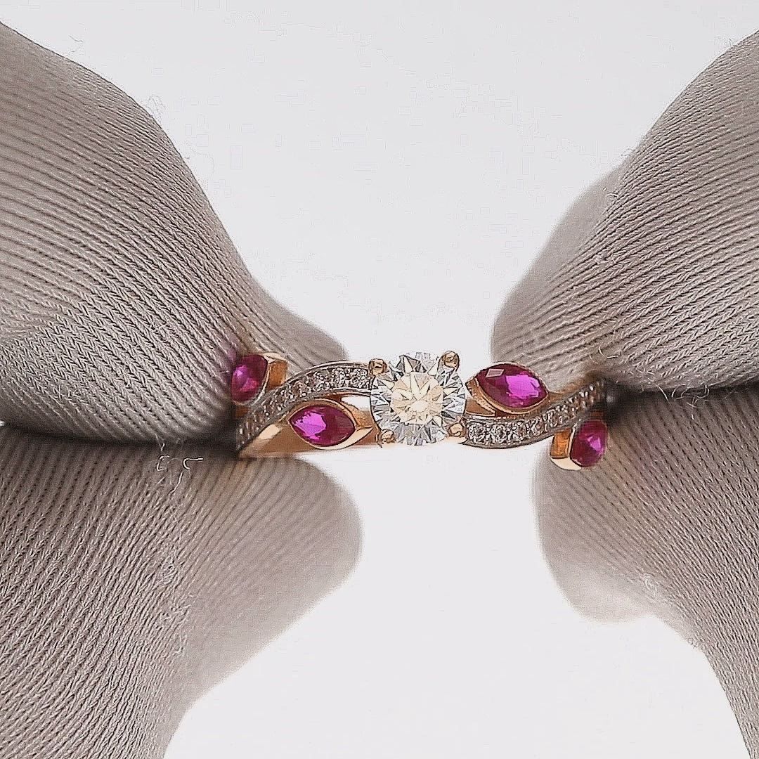 Išskirtinio dizaino auksinis žiedas