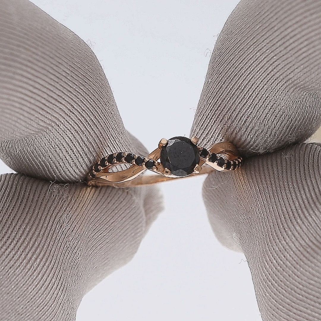 Moteriškas auksinis žiedas 17 dydis