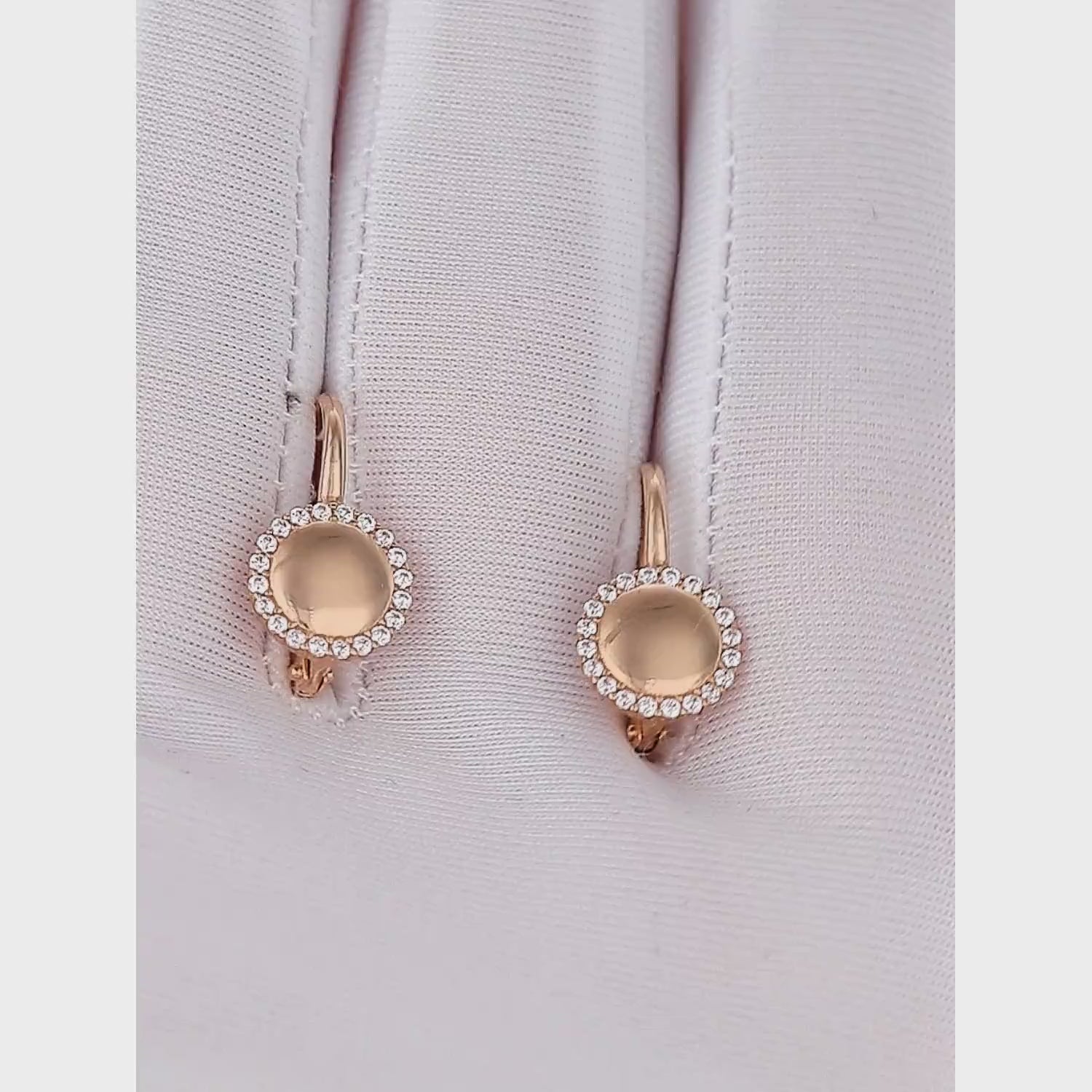 Apvalių auskarų dydis