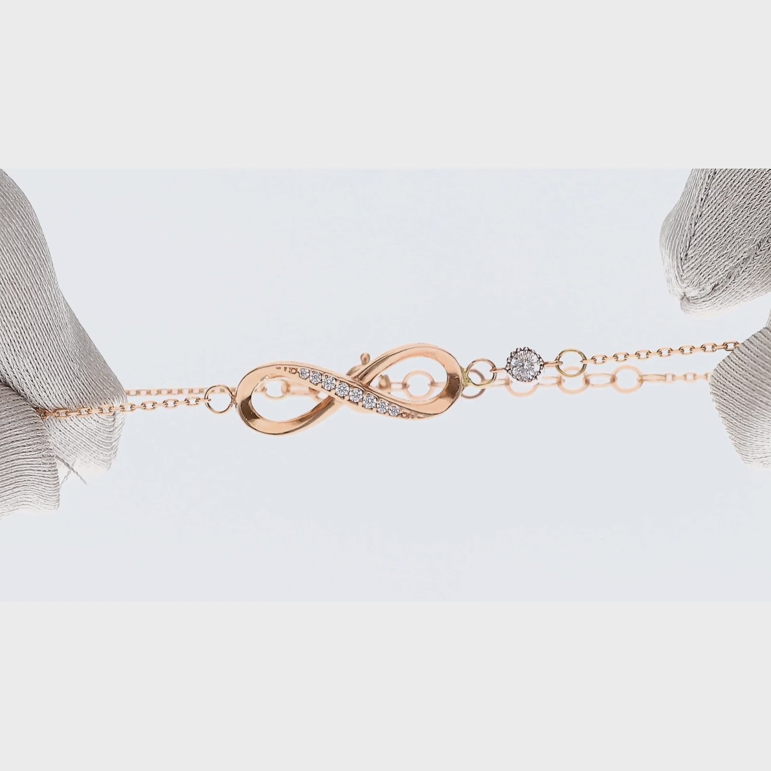 585 prabos rausvo aukso apyrankė su begalybės simboliu ir cirkoniu