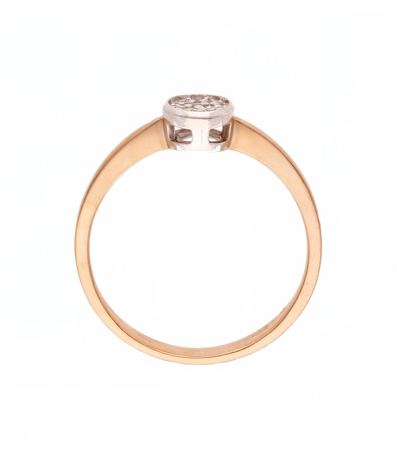 Stilingas žiedas su subtiliai išdėstytais briliantais