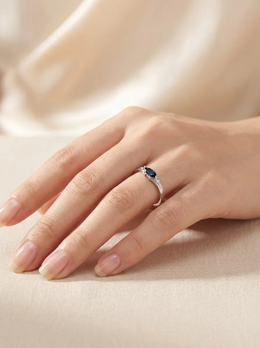 Gredzens ar briljantiem 0.03ct.