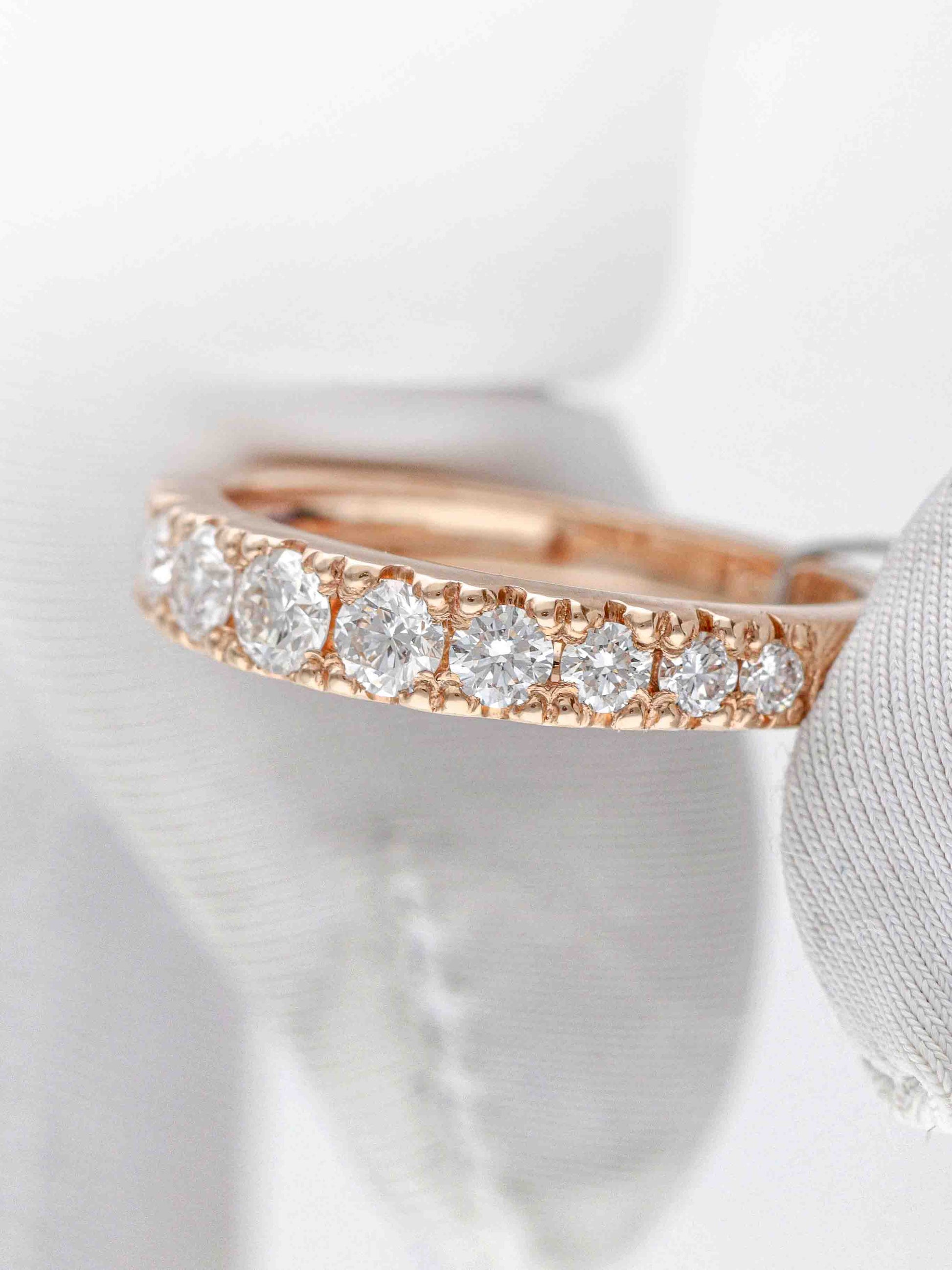 Laulību gredzens ar mirdzošiem 0,51 ct briljantiem