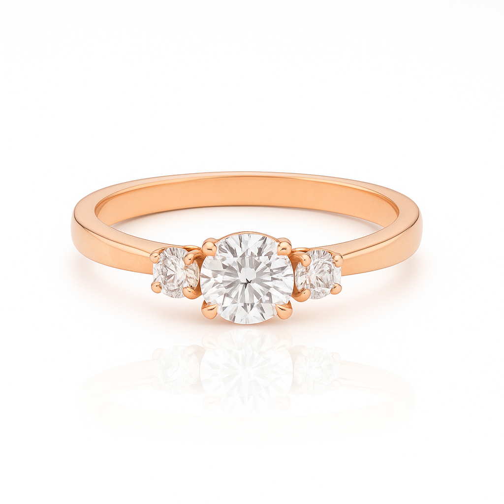 Elegantiškas žiedas su briliantų trio iš rožinio aukso