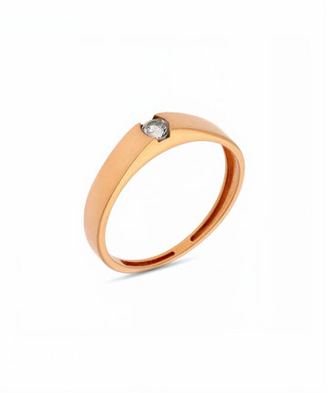 Rožinio aukso žiedas su subtiliai įstatytu cirkoniu
